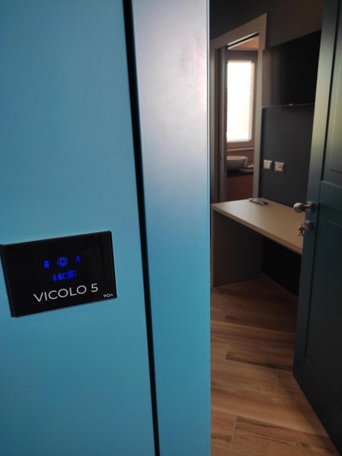 Vicolo Malavolta 7 Rooms And Suites Pedaso Exterior photo